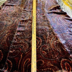 NWT Paisley print maxi skirt. ABSOLUTELY GORGEOUS.  Approx 33” long Golden br